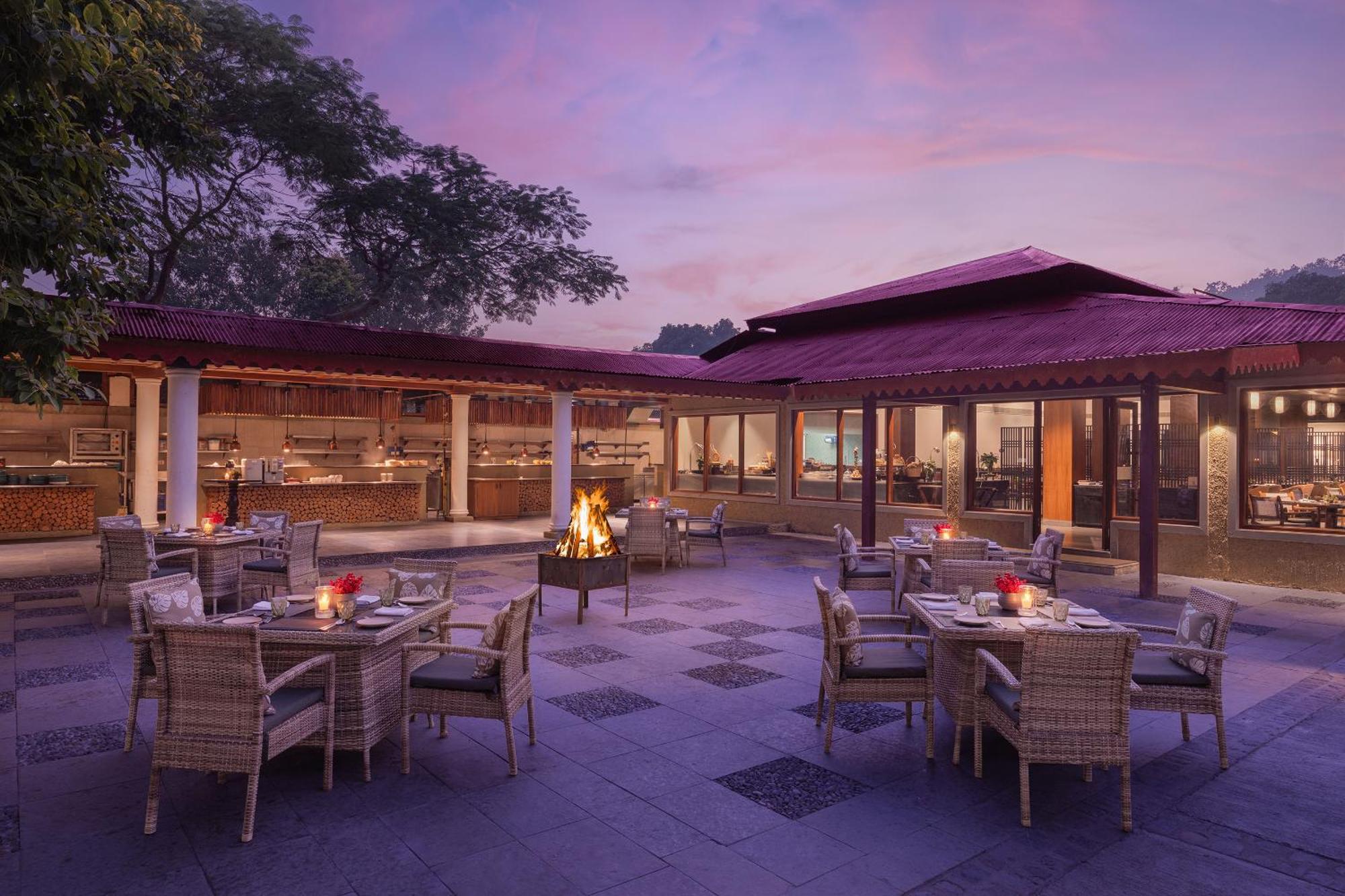 The Riverview Retreat Corbett By Leisure Hotels Garjia Extérieur photo