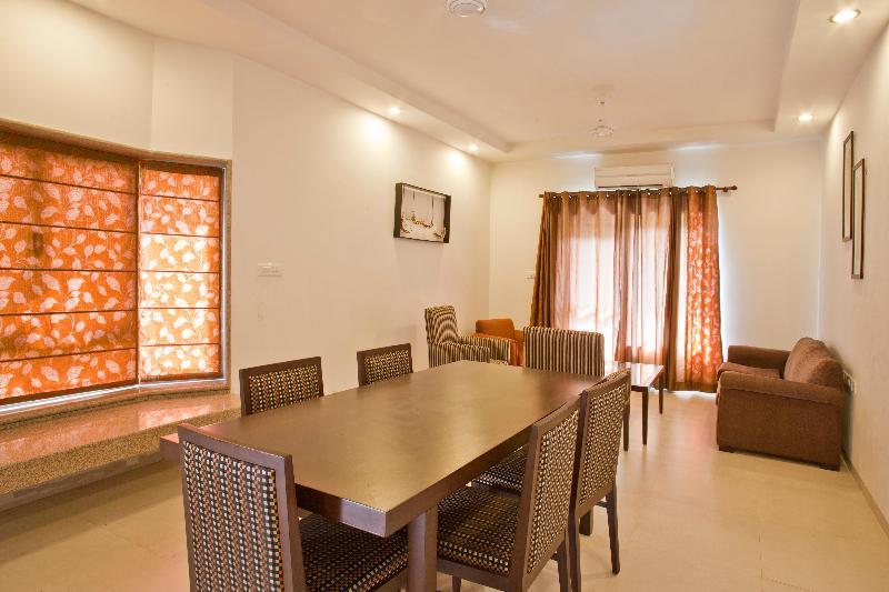 The Riverview Retreat Corbett By Leisure Hotels Garjia Extérieur photo