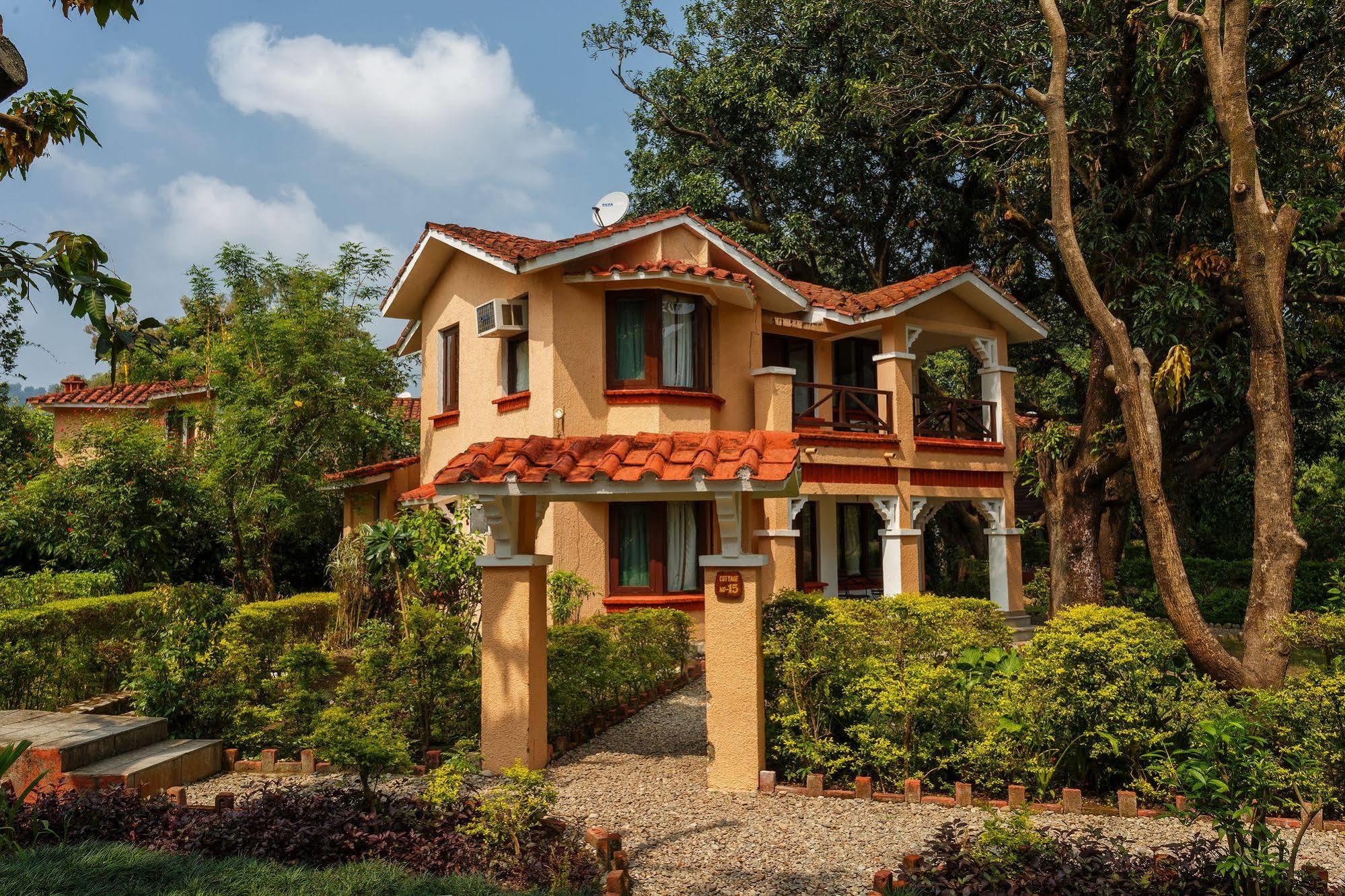 The Riverview Retreat Corbett By Leisure Hotels Garjia Extérieur photo