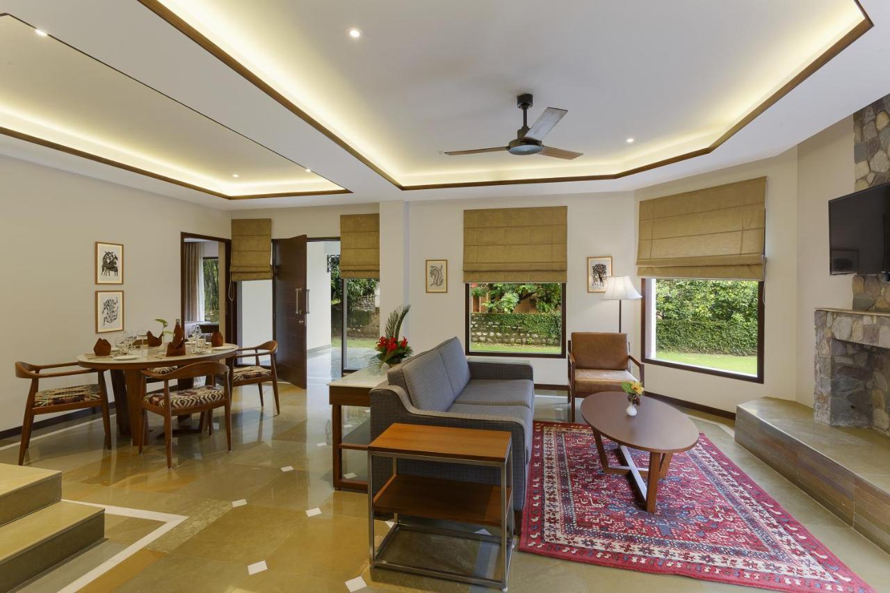 The Riverview Retreat Corbett By Leisure Hotels Garjia Extérieur photo