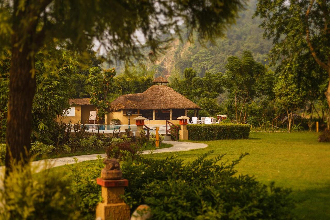 The Riverview Retreat Corbett By Leisure Hotels Garjia Extérieur photo